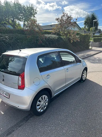 Skoda Citigo 2013 photo 2