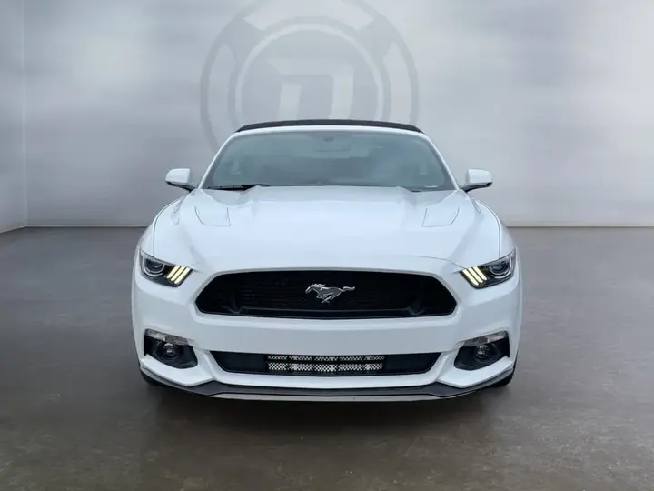 Ford Mustang 2017 photo 2