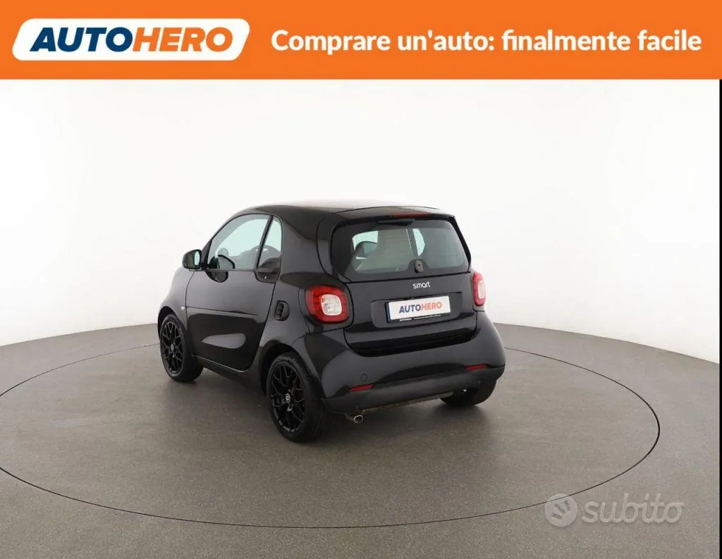Smart Fortwo 2019 photo 4