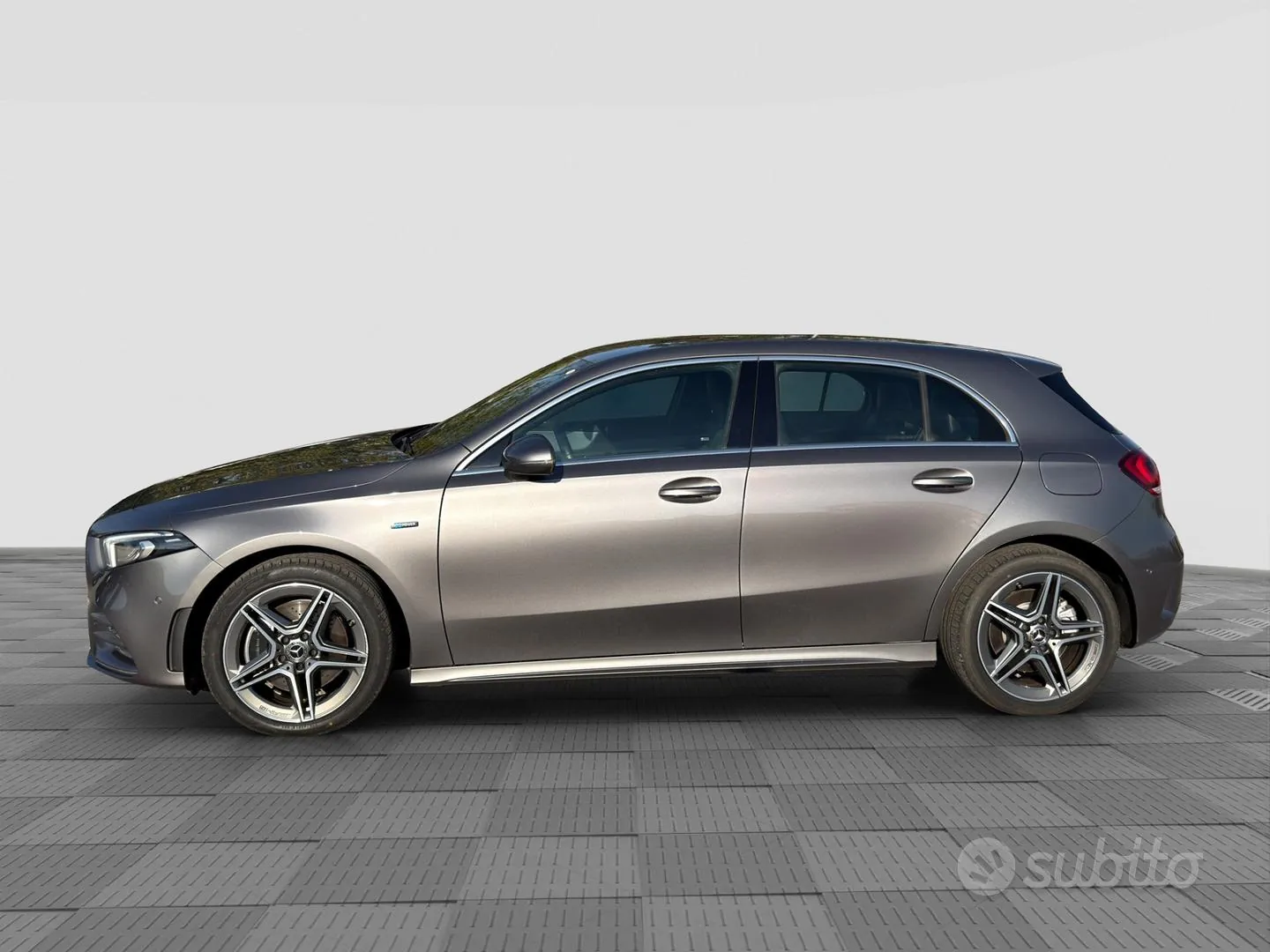 Mercedes-Benz A 250 2021 photo 2