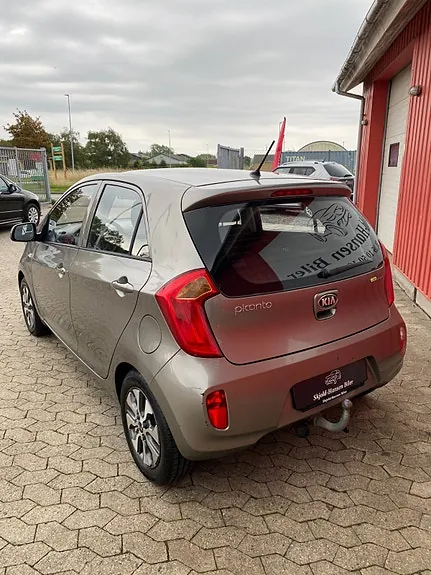 Kia Picanto 2013 photo 3