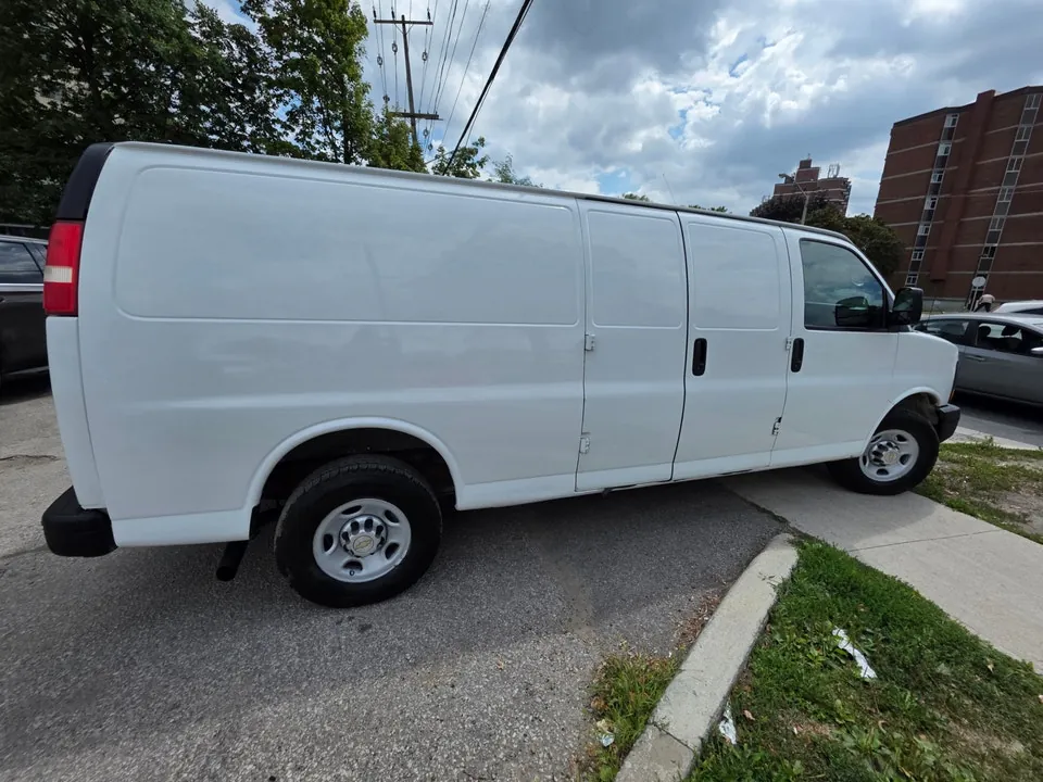 Chevrolet Express 2014 photo 5