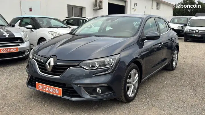 Renault Megane 2018 photo 3