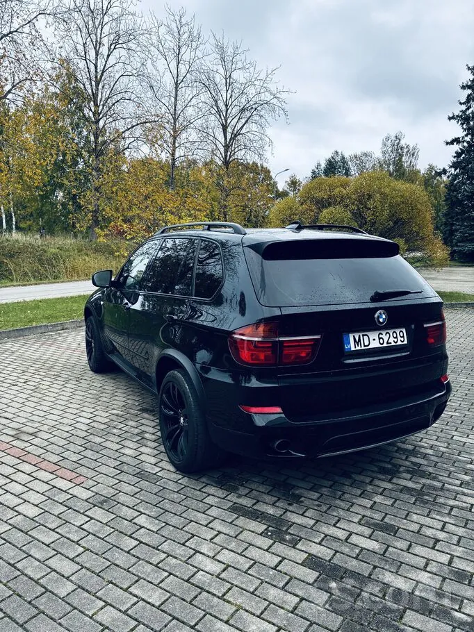 BMW X5 2011 photo 4