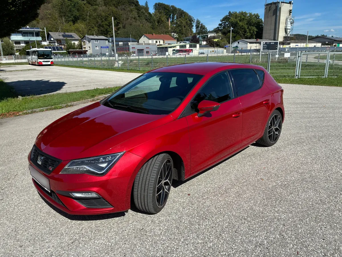Seat Leon 2018 photo 2