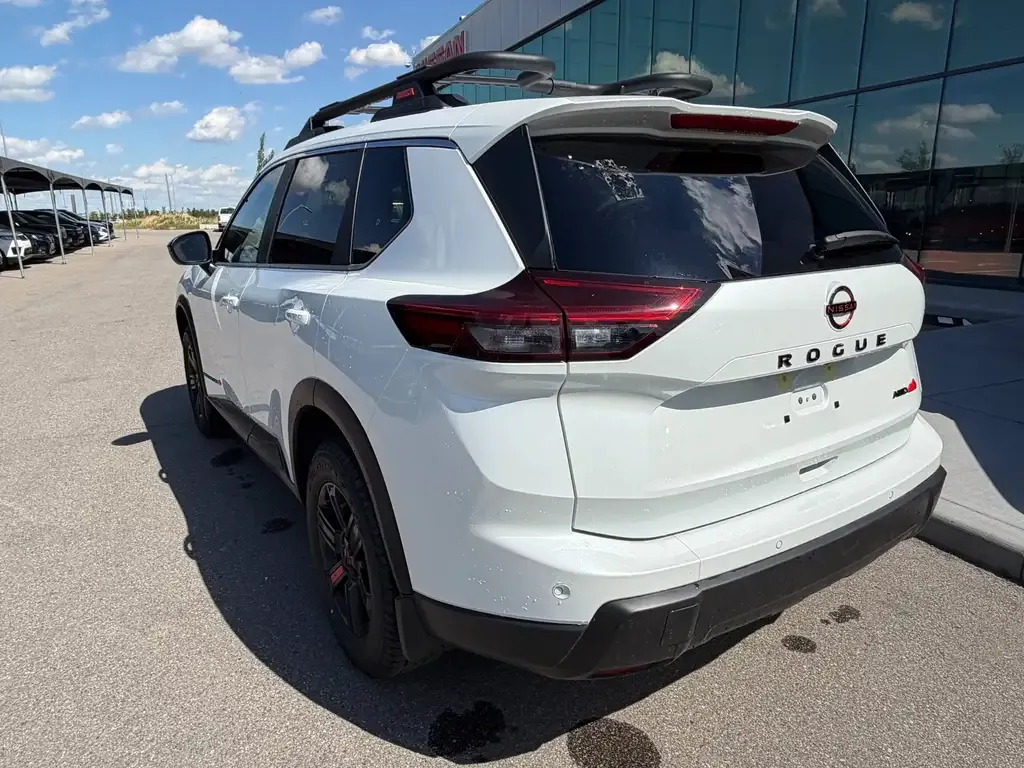 Nissan Rogue 2026 photo 4