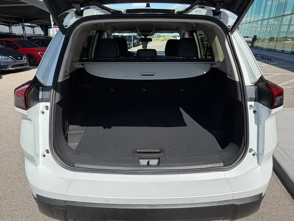 Nissan Rogue 2026 photo 5