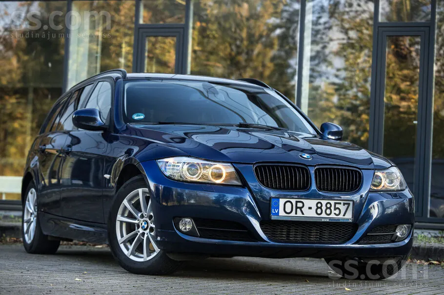 BMW 320