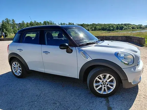 Mini Countryman Cooper D 2013 photo 5