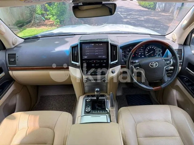 Toyota Land Cruiser Sahara 2015 photo 4