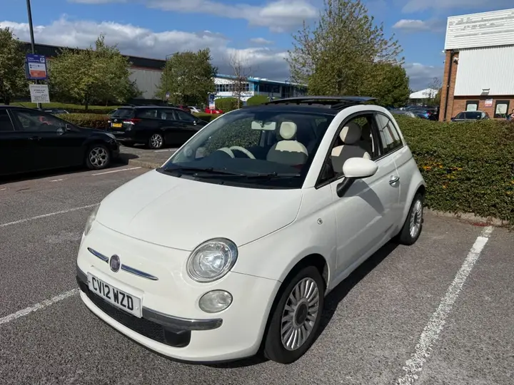 Fiat 500 Lounge 2012 photo 4