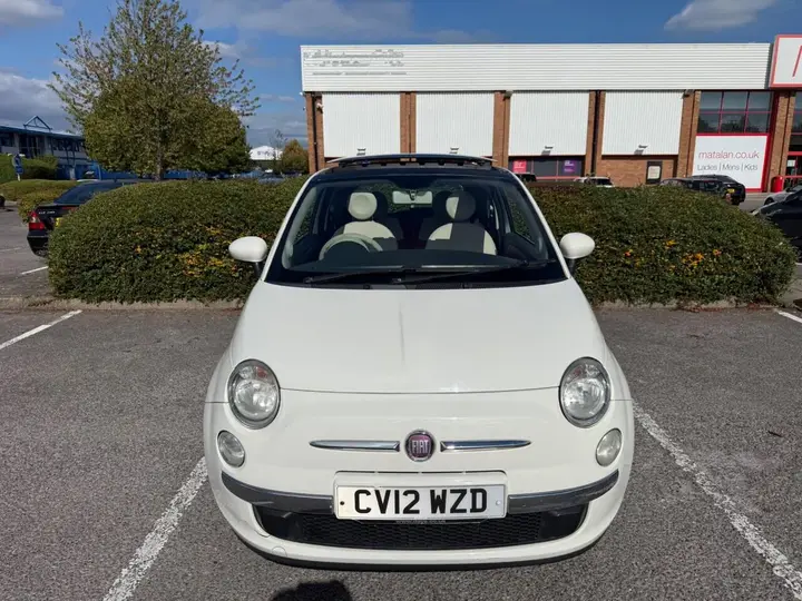 Fiat 500 Lounge 2012 photo 2