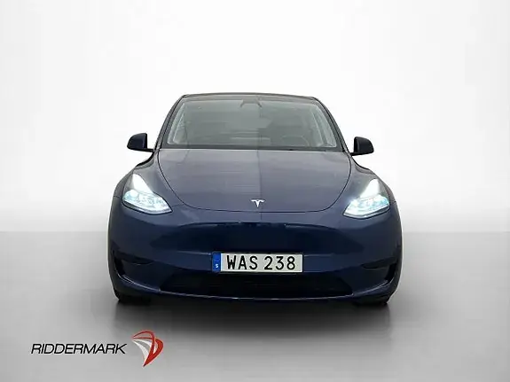 Tesla Model Y 2023 photo 3