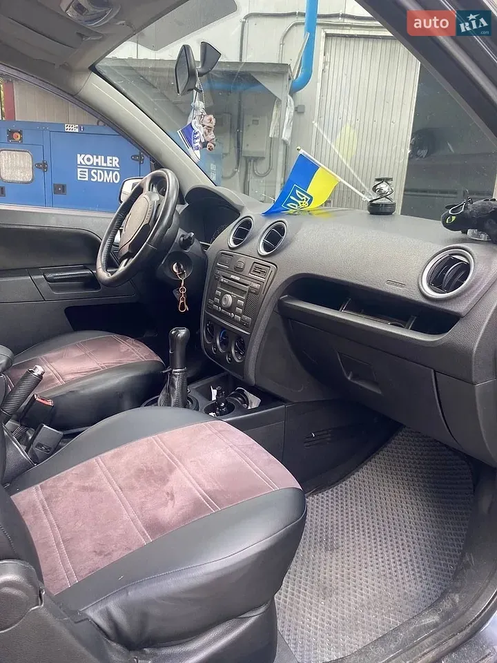 Ford Fusion 2005 photo 5