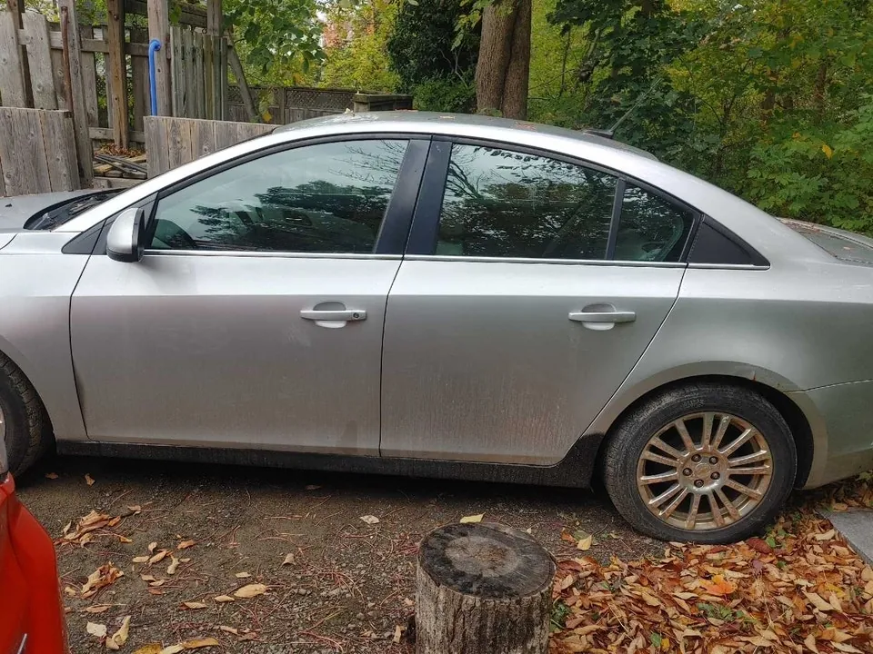 Chevrolet Cruze 2011 photo 3