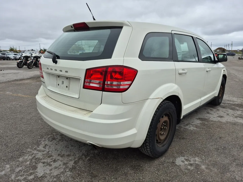 Dodge Journey 2012 photo 5