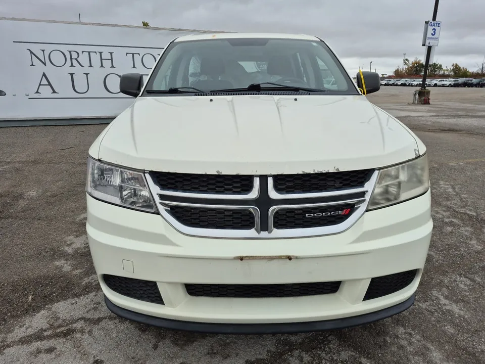 Dodge Journey 2012 photo 2