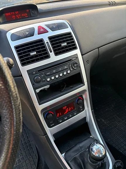 Peugeot 307 2008 photo 5