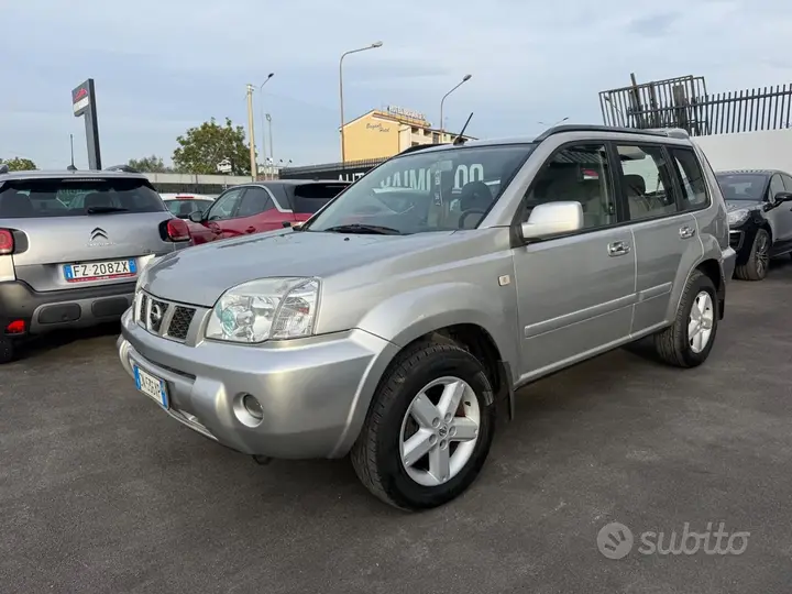 Nissan X-Trail 2004 photo 3