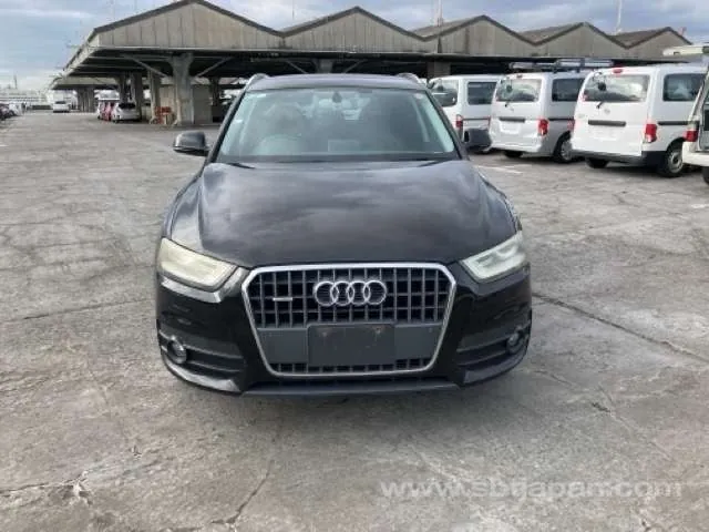 Audi Q3 2014 photo 5