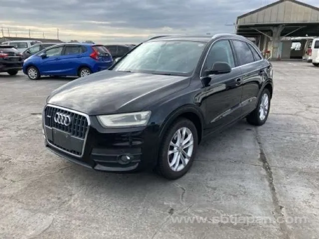 Audi Q3 2014 photo 2