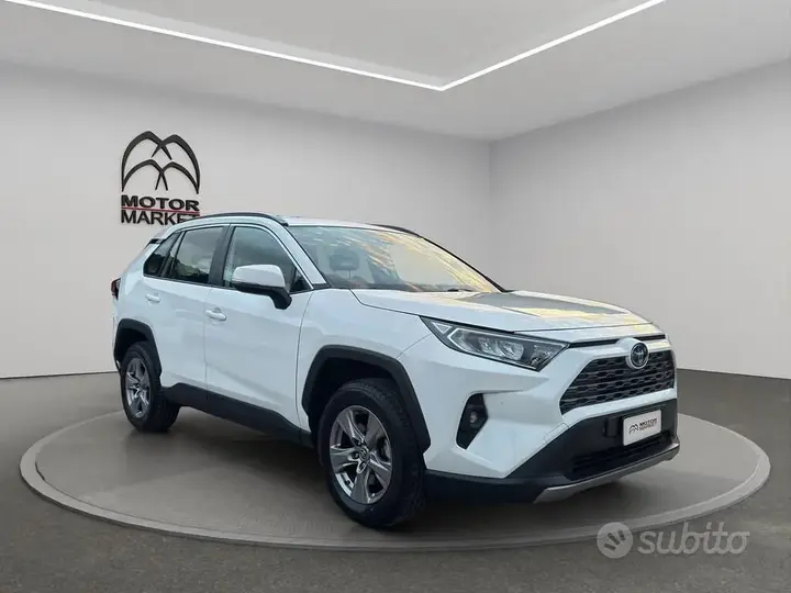 Toyota Rav4 2022 photo 4
