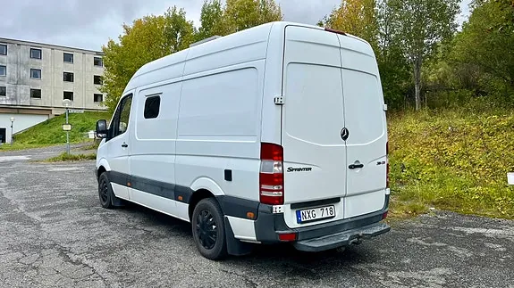 Mercedes-Benz Sprinter 2013 photo 2