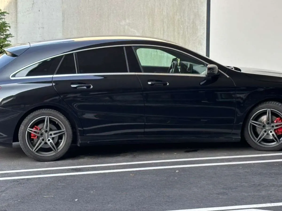 Mercedes-Benz Cla-Class