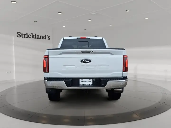 Ford F-150 2024 photo 3