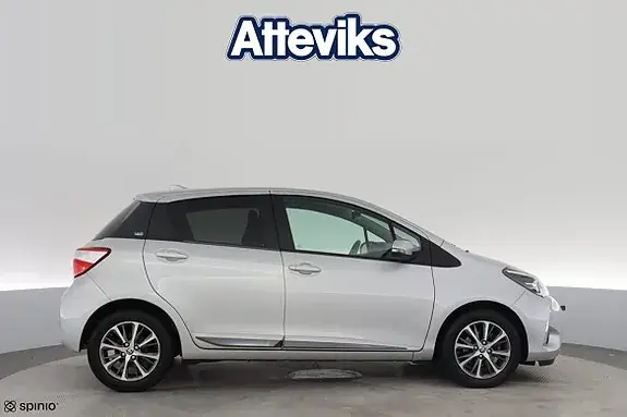 Toyota Yaris 2019 photo 2