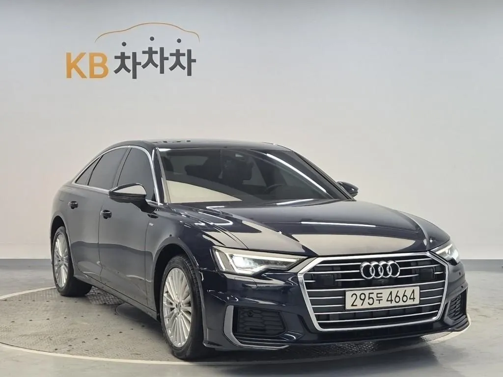 Audi A6 2021 photo 4