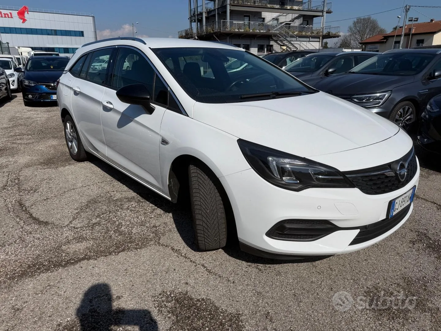 Opel Astra 2022 photo 5