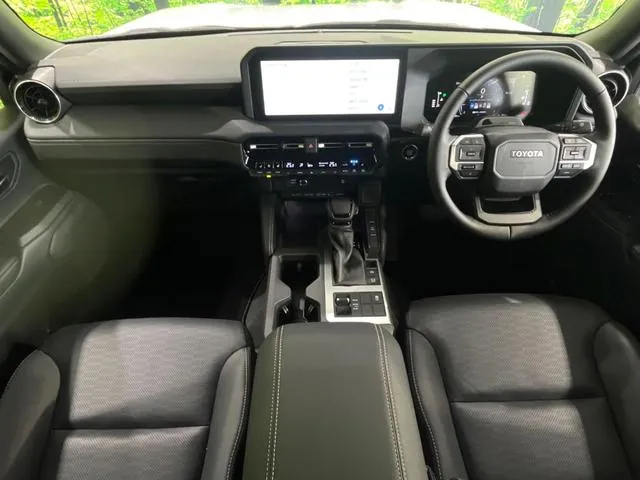 Toyota Land Cruiser 250 2025 photo 2