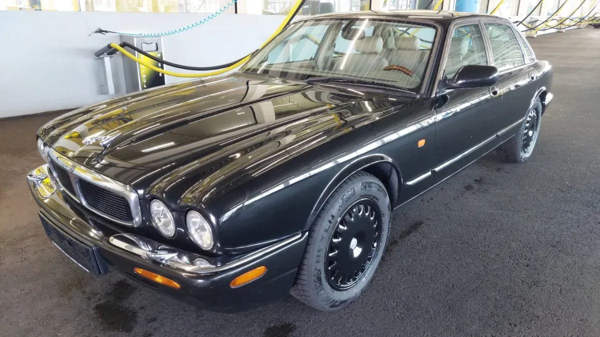 Jaguar Xj 2002 photo 2