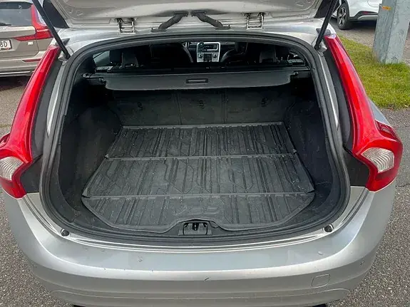 Volvo V60 2018 photo 4