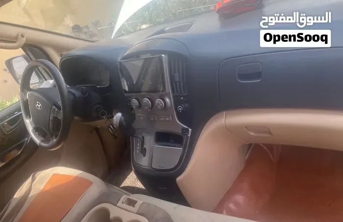 Hyundai H1 2014 photo 3