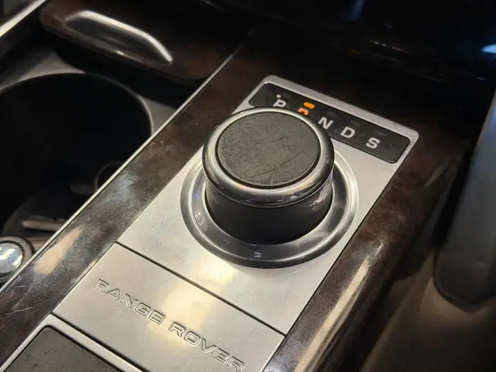 Land Rover Range Rover 2013 photo 4