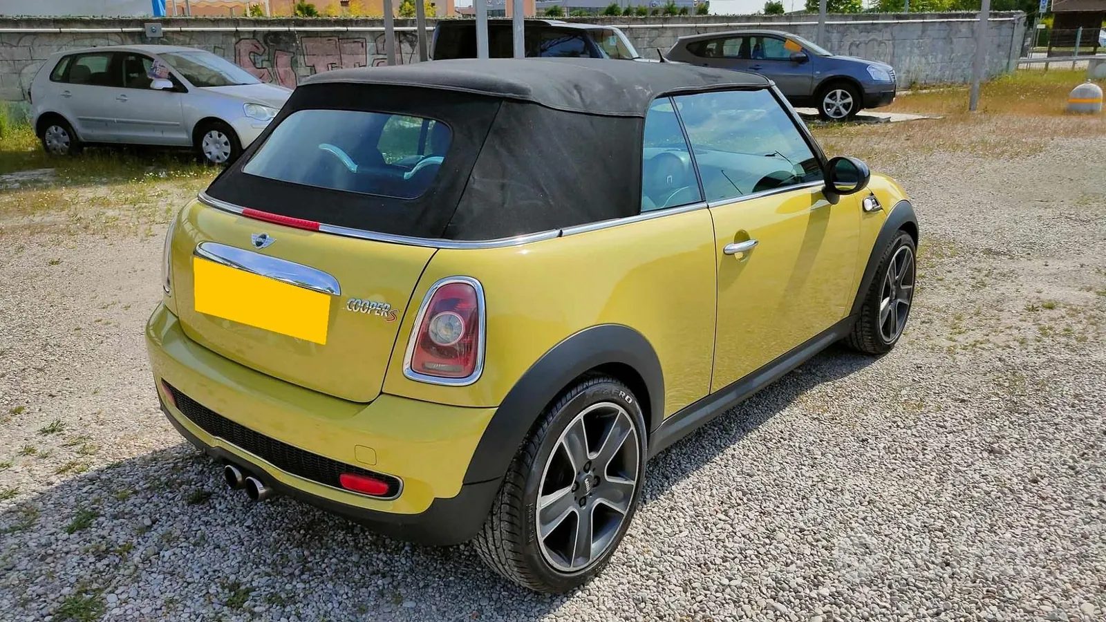 Mini Cooper S Cabrio 2009 photo 2