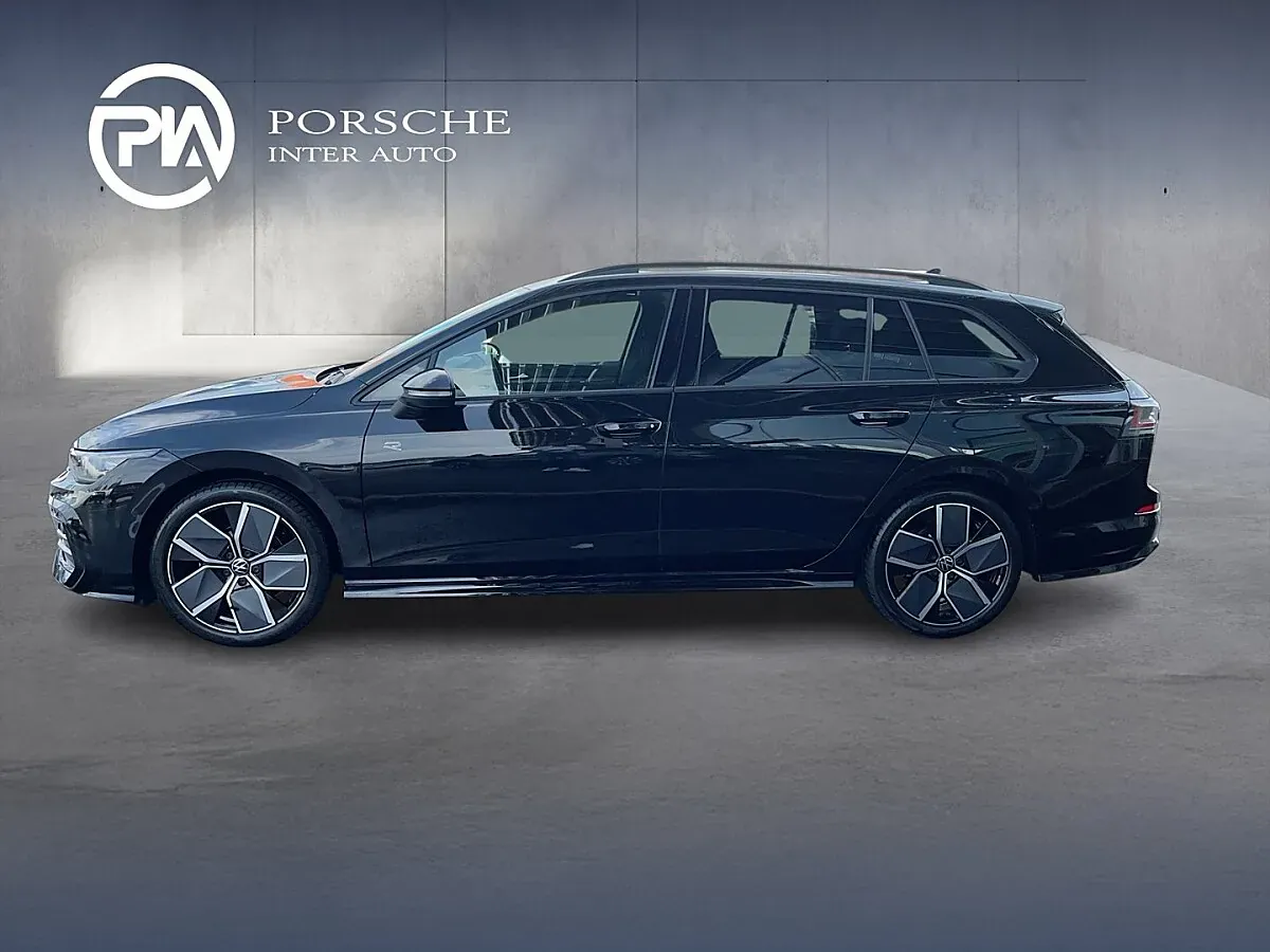 Volkswagen Golf 2026 photo 2