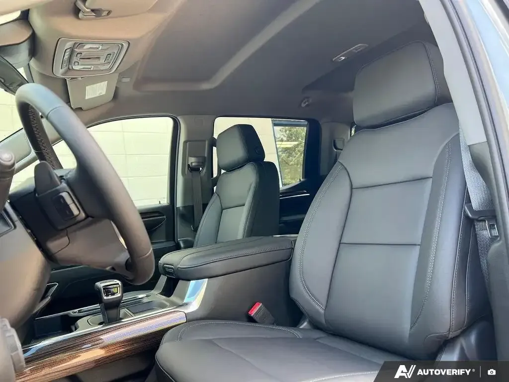 Chevrolet Silverado 1500 2026 photo 3