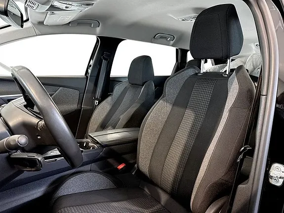 Peugeot 5008 2022 photo 4