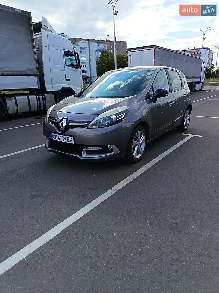 Renault Scenic 2014 photo 4