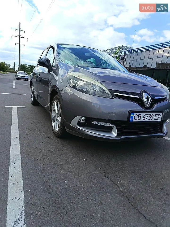 Renault Scenic 2014 photo 5