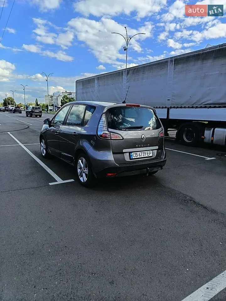 Renault Scenic 2014 photo 3