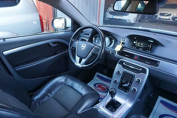 Volvo V70 2015 photo 5