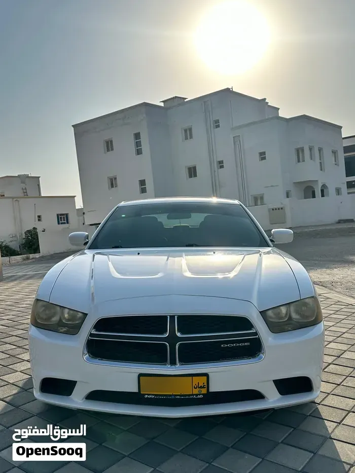 Dodge Charger 2012 photo 2