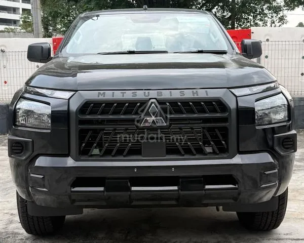 Mitsubishi Triton