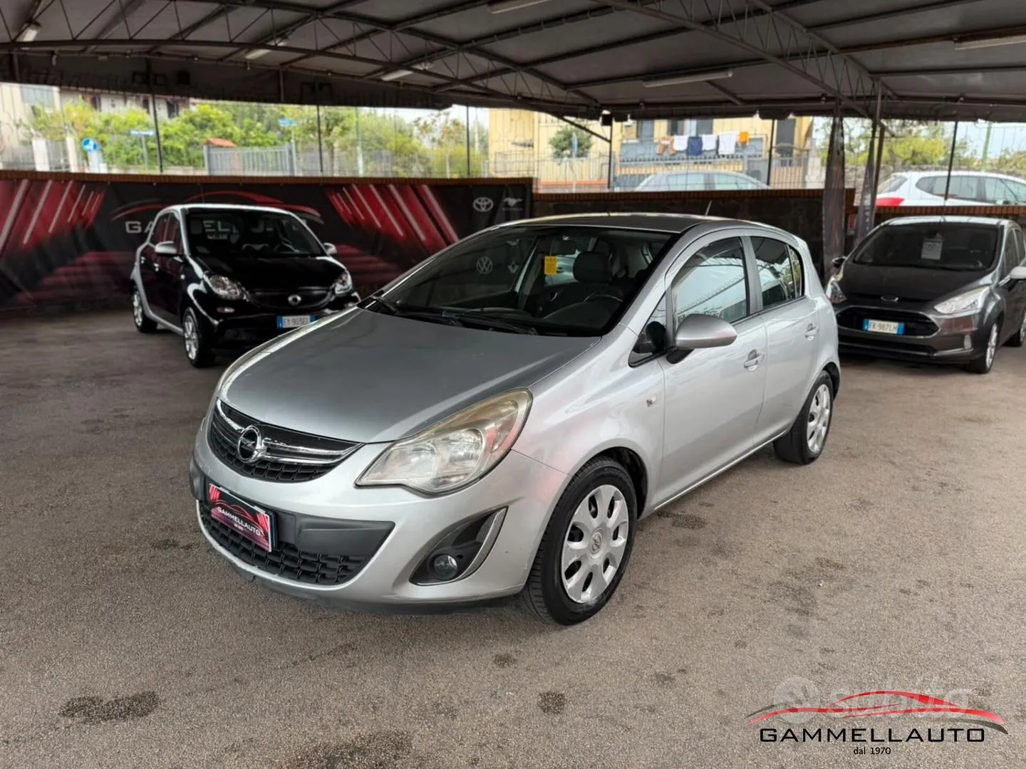 Opel Corsa 2012 photo 2