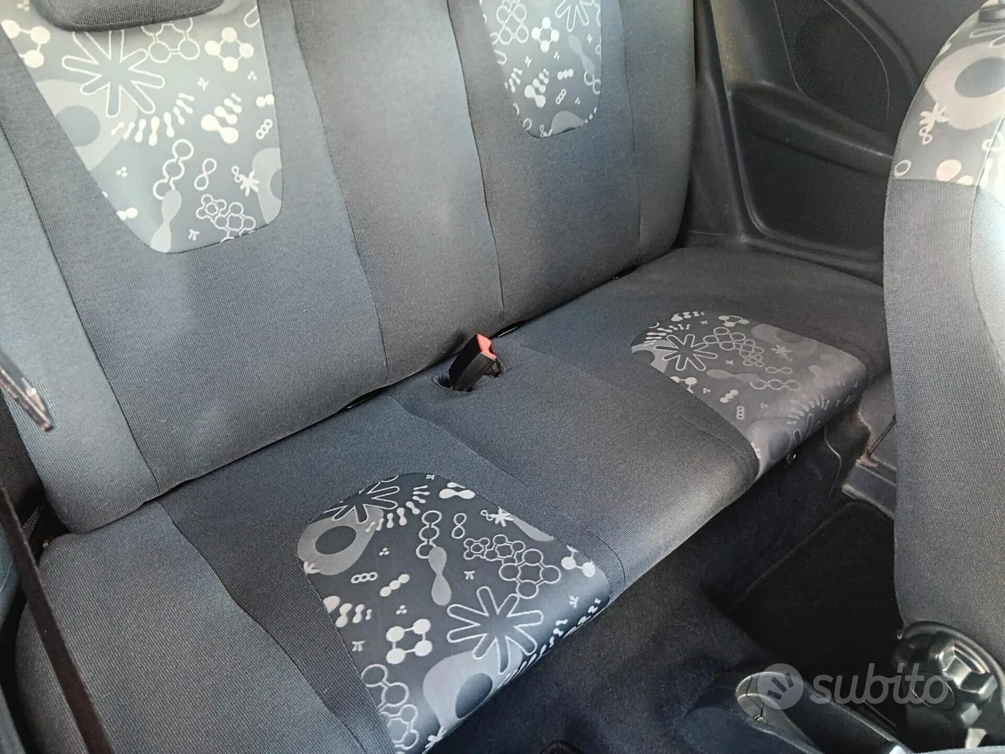 Ford Ka 2015 photo 2