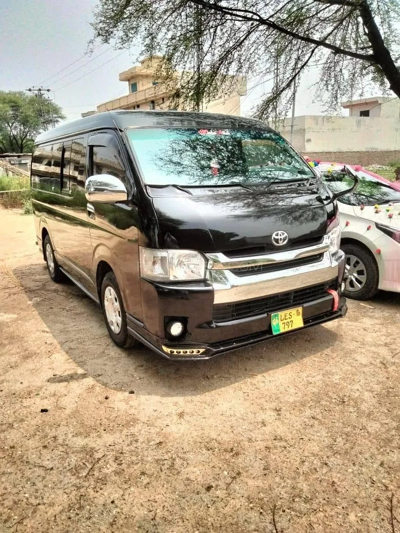 Toyota Hiace
